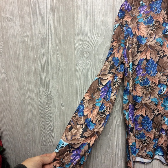 Vintage Poly Print Blouse - Picture 3 of 3
